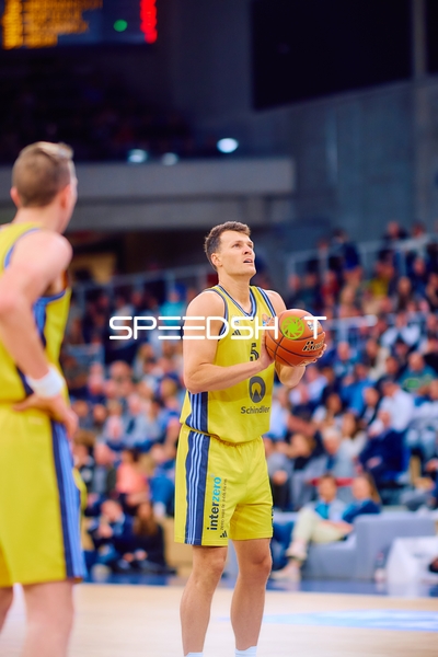 Freiwurf von Nummer 5