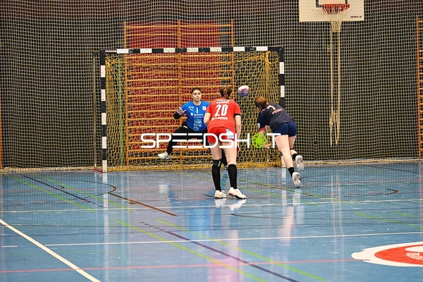 Torwurf von Kurpfalz Bären gegen Mainz 05