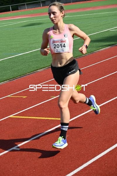 Läuferin beim TVE Sommerlauf Edingen