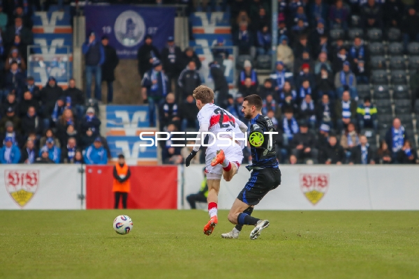 Zweikampf um den Ball