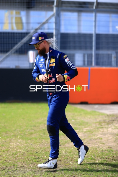 Teammitglied im Fahrerlager