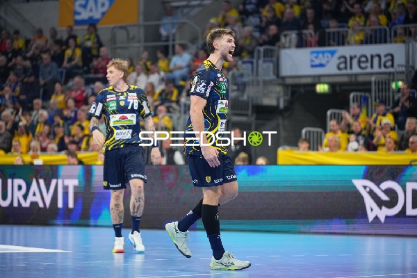 Steven Plucnar Jacobsen (9; Rhein Neckar Löwen) und Edwin Aspenbäck (78; Rhein Neckar Löwen) in Aktion