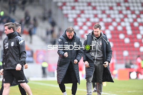 Trainerbank mit Emotionen