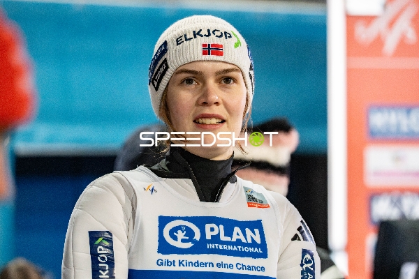 Two-Nights Tour Skispringen Damen