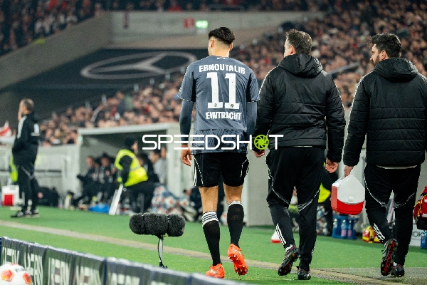 Co-Trainer am Spielfeldrand