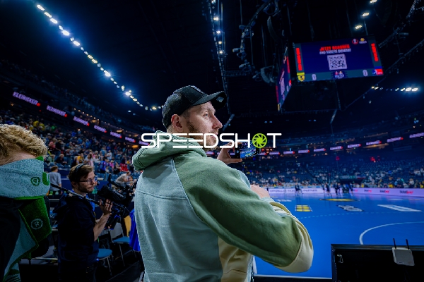 Handball I Herren I Saison 2024-2025 I Final4 I Spiel um Platz 3 I Rhein-Neckar Löwen - HBW Balingen-Weilstetten I 13.04.2025