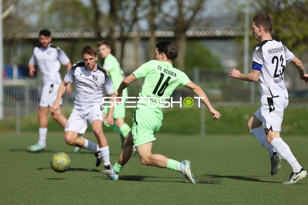 Dynamisches Dribbling von FC-Astoria Walldorf II