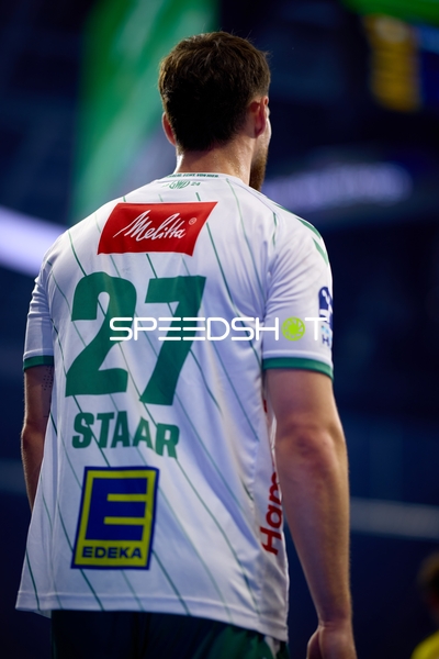 Max Staar (27; TSV GWD Minden) in Position