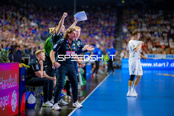 Handball I Herren I Saison 2024-2025 I DHB-Pokal I Halbfinale I Rhein-Neckar Löwen - THW Kiel I 12.04.2025