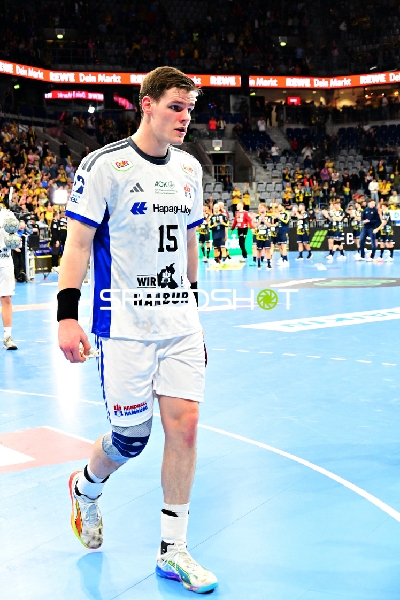 Dominik Axmann (15; HSV Hamburg) in Aktion