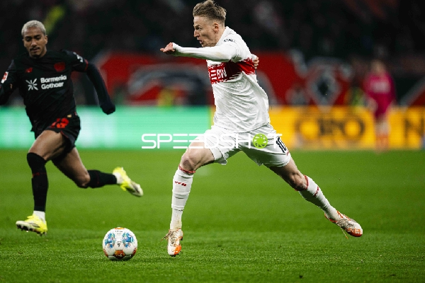 Zweikampf um den Ball