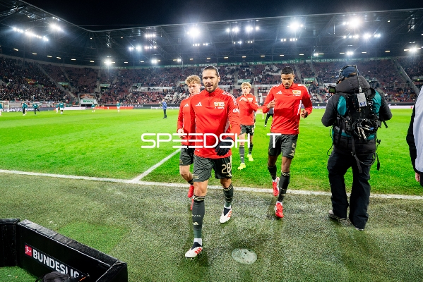 Spieler verlassen Spielfeld