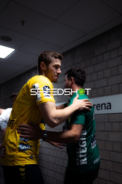 Tim Nothdurft (8; Rhein Neckar Löwen) in Begrüßungsszene