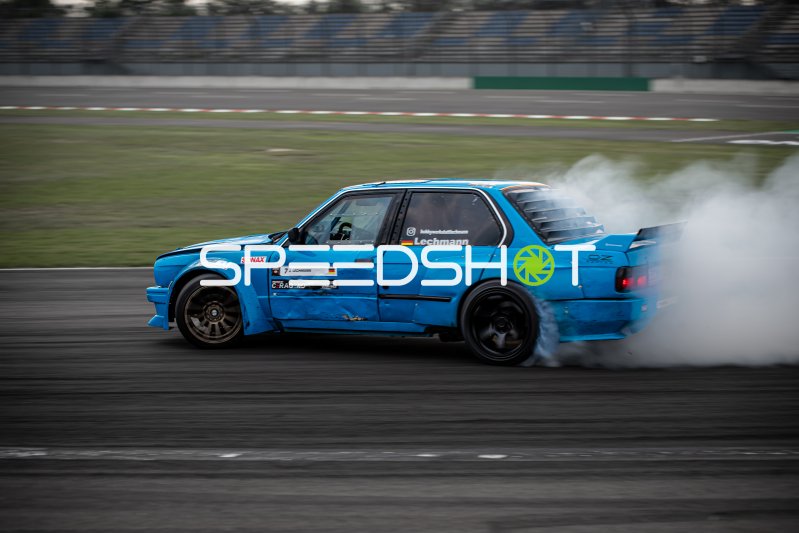 BMW E30 #7 von Johannes Lechmann (Hobbywerkstattlechmann) driftet am Lausitzring