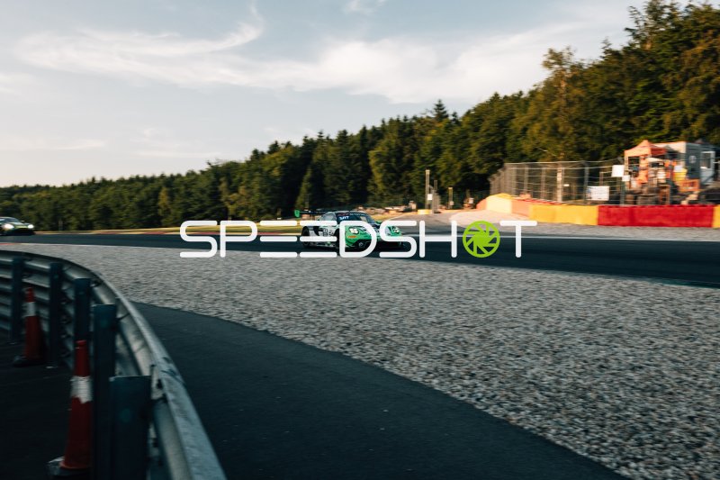 Porsche 911 GT3 R #91 von Herberth Motorsport auf dem Circuit de Spa-Francorchamps