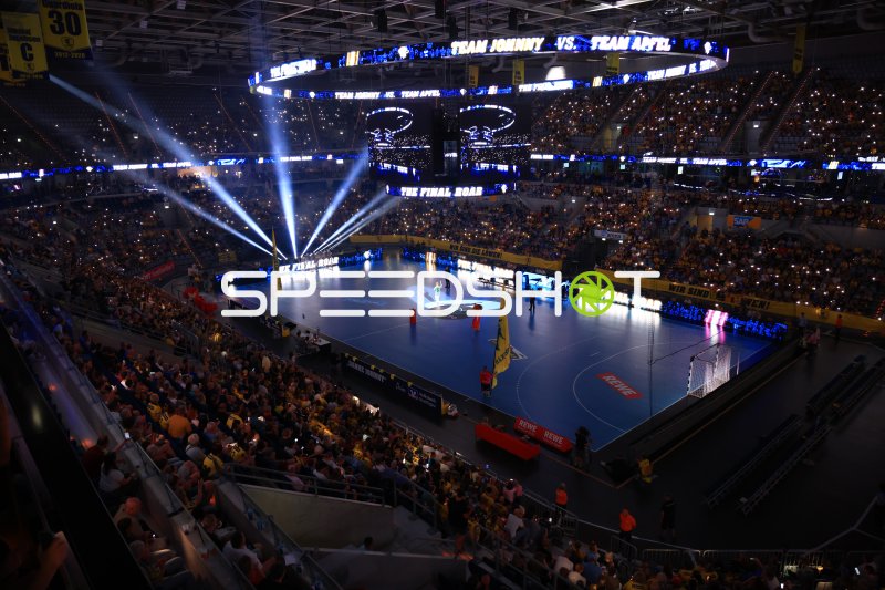 Eröffnungsshow Team Johnny vs. Team Apfel in der SAP Arena Mannheim