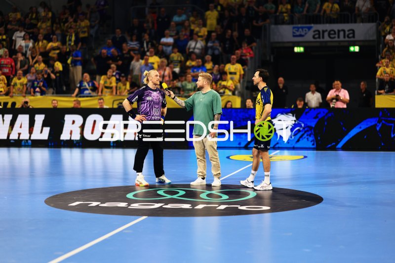Mikael Appelgren und Patrick Groetzki (#24; Rhein Neckar Löwen) im Interview in der SAP Arena