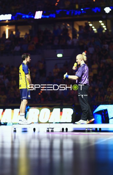 Patrick Groetzki und Mikael Appelgren bei Zeremonie in der SAP Arena
