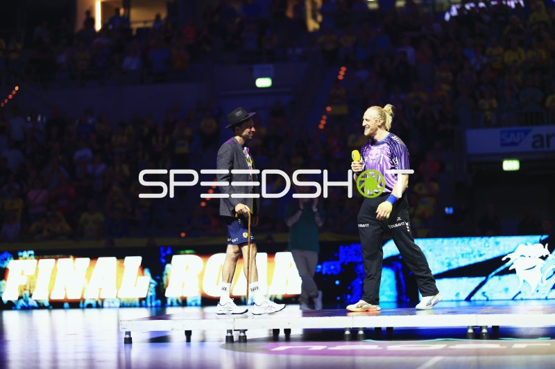 Mikael Appelgren und Patrick Groetzki bei Final-Four-Show in der SAP Arena