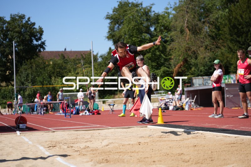 Weitsprung-Wettkampf im Sportpark Hattersheim