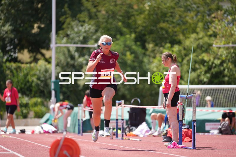 Heiligstedt Diana (151) im 800m-Lauf am Sportpark Hattersheim