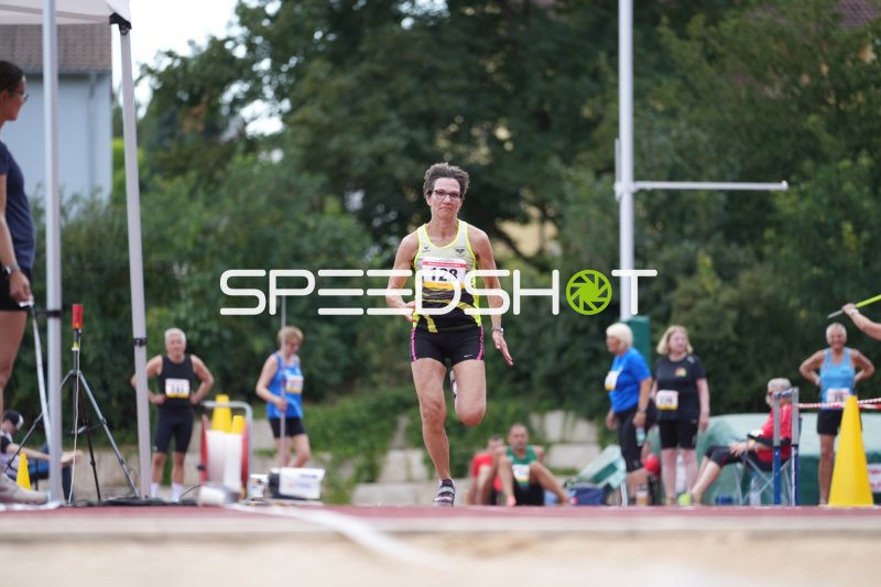 Popanda Katja (128) im Laufsprint beim Sportpark Hattersheim