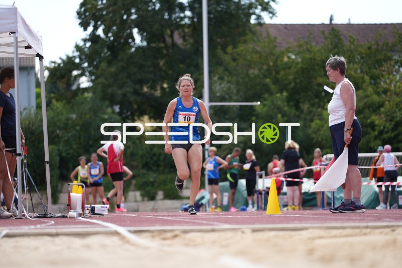 Zirnig Franziska (10) im Wettkampf am Sportpark Hattersheim