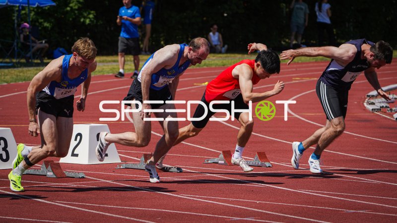 Startnummer 126 und weitere Sprinter beim Start in Forchheim