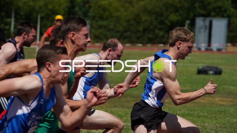 Sprintfeld beim Start in Forchheim