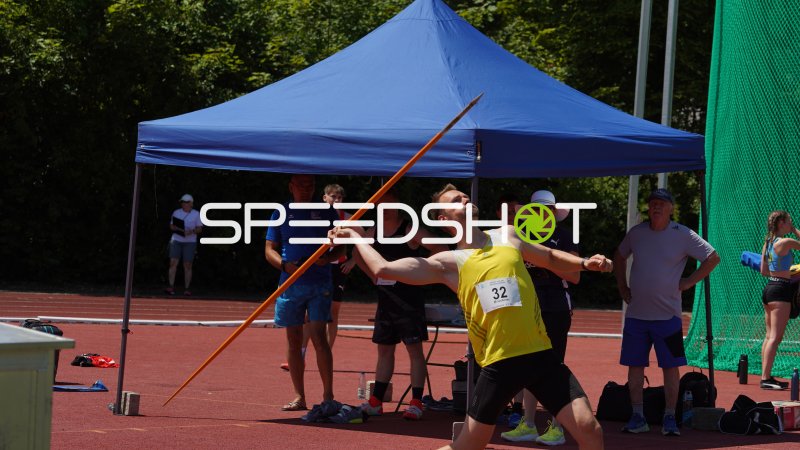 Startnummer 32 beim Speerwurf in Forchheim