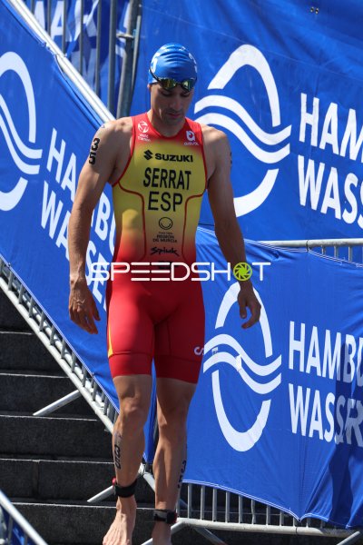 Startnummer 35 beim Triathlon an der Binnenalster Hamburg