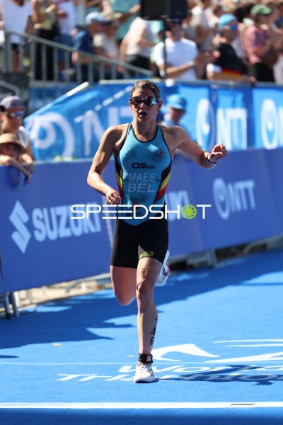 Triathlet in der Laufstrecke am Jungfernstieg Hamburg