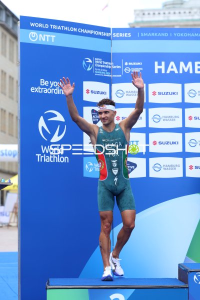 Startnummer 1 gewinnt World Triathlon Championship Series in Hamburg