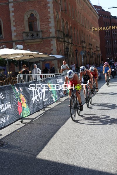 Triathlon-Radstrecke am Jungfernstieg in Hamburg