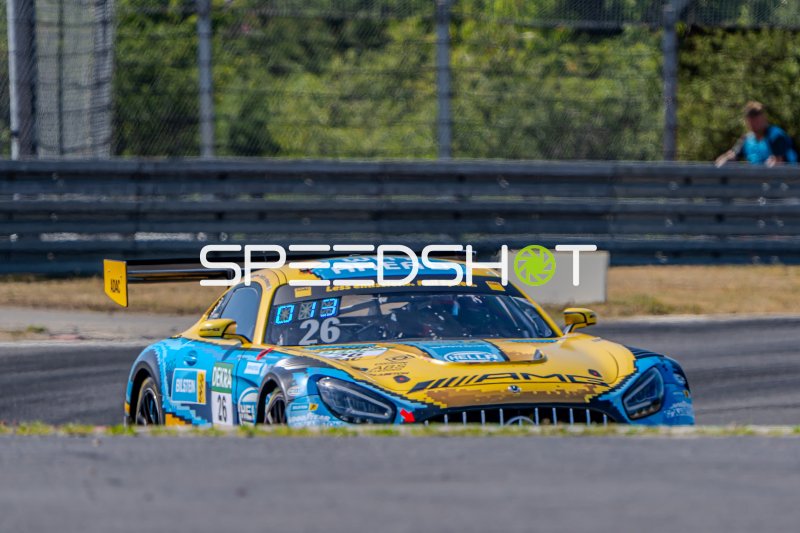 Mercedes AMG GT3 #26 von PROsport Racing am Nürburgring