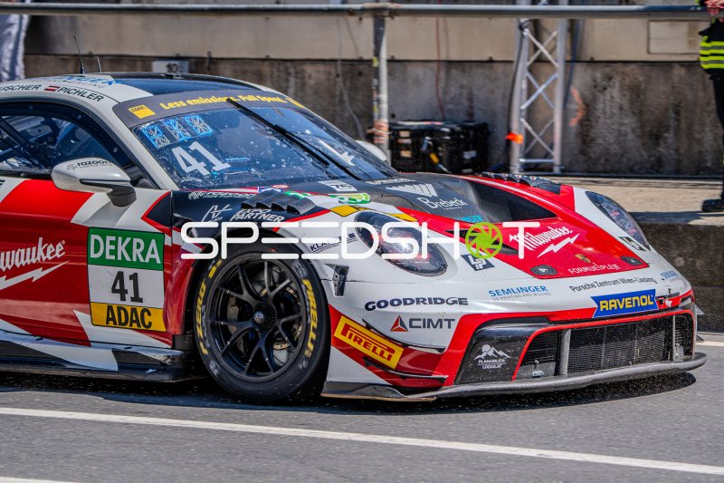 Porsche 911 GT3 R Evo #41 von Razoon - more than Racing am Nürburgring