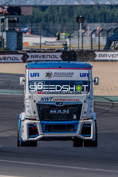 MAN Race Truck #18 von John Newell am Nürburgring