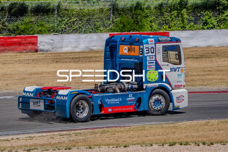 MAN Race Truck #30 von Sascha Lenz (SL Trucksport 30) am Nürburgring
