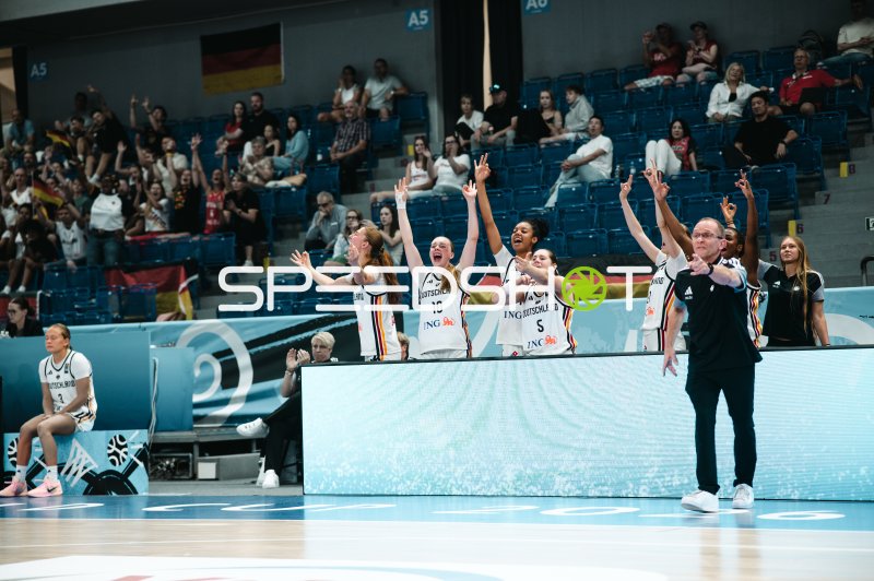 Deutschland-Bank jubelt beim Deutschland in Brno