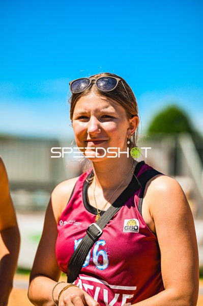 Emma Pilz (#16) beim TG Beach Open in Geislingen an der Steige