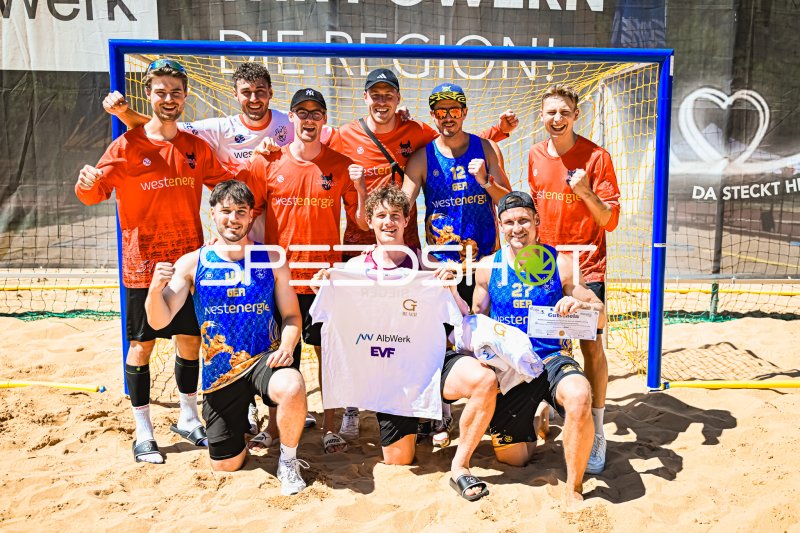 Sand Devils Minden gewinnen TG Beach Open – Turniersieg der Senioren