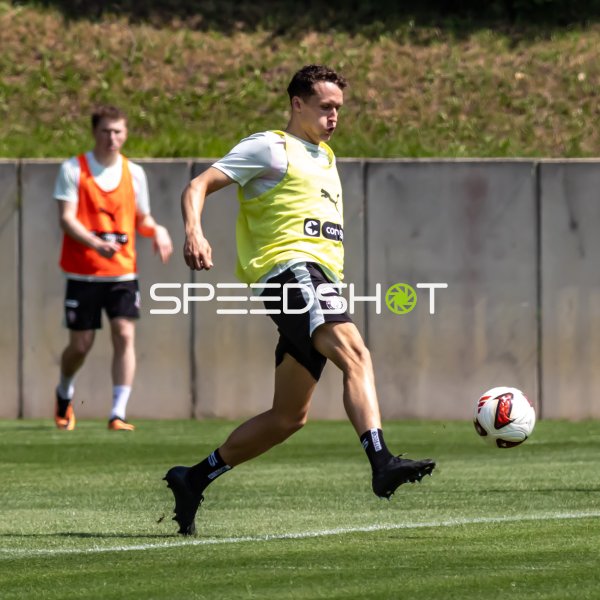 Martijn Kaars ( #19 FC St. Pauli)
