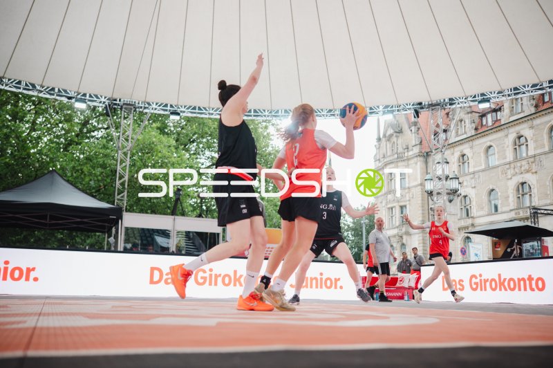 3x3-Basketball: Deutschland im Angriff gegen Australia
