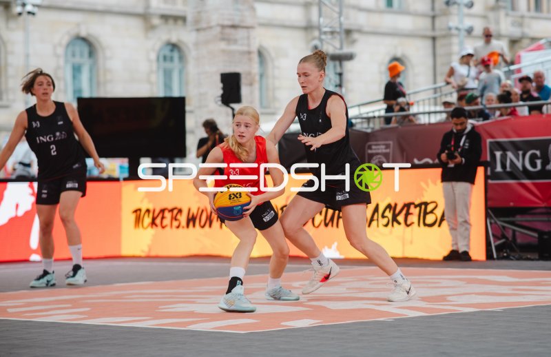 3x3-Basketball: Deutschland gegen Australia im Zweikampf in Brno