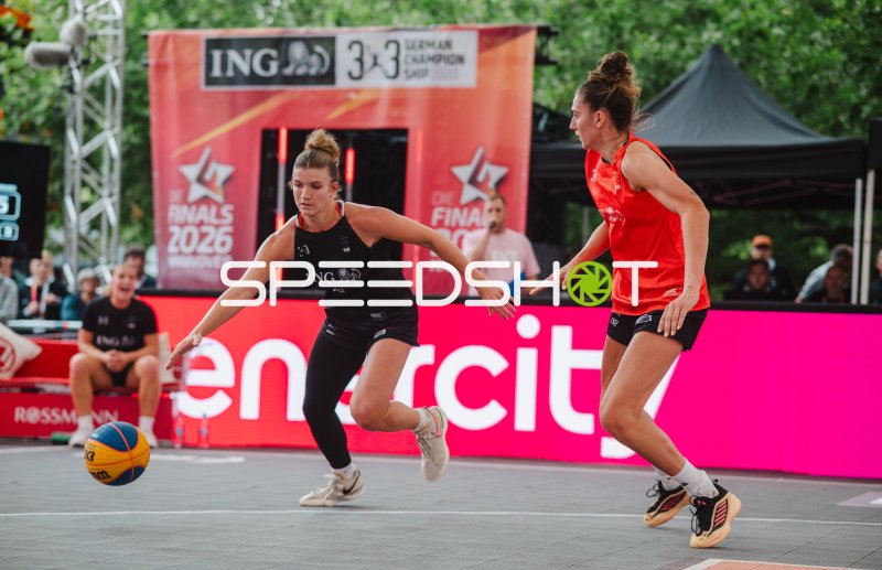 Deutschland gegen Australia im 3x3-Basketball-Zweikampf