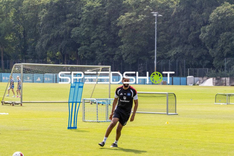 HSV-Spieler beim Training auf dem Trainingsgelände Hamburg
