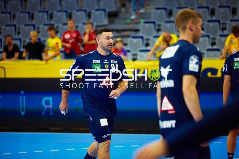 Aufwärmen der Spieler vor dem Spiel