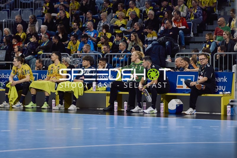 Bankbereich der Rhein Neckar Löwen während der Pause