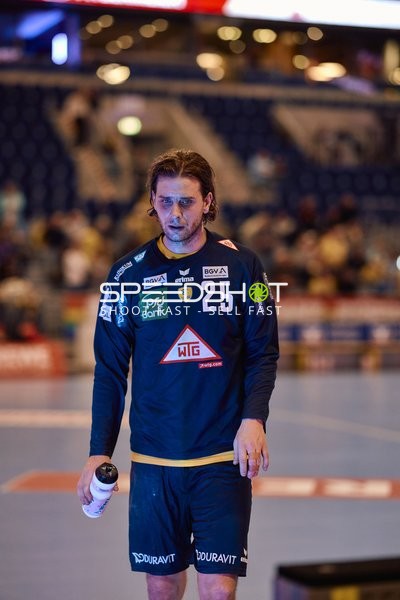 Spieler verlässt das Spielfeld