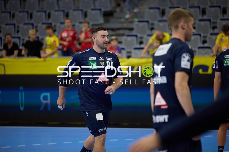 Aufwärmen der Spieler vor dem Spiel